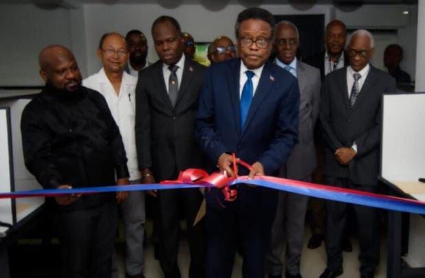 Le Conseil Présidentiel de Transition inaugure un centre d’appel pour améliorer les services publics