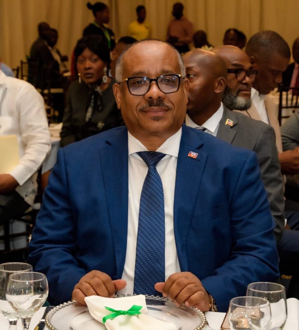 Le Dr Gilles esquisse les courbes d' une politique de population ultra ambitieuse pour Haïti