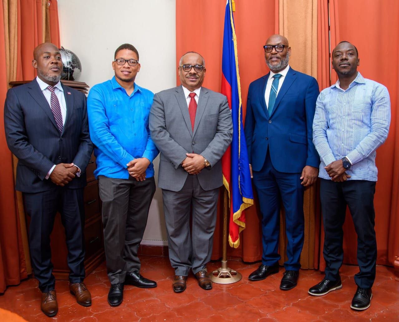 Le Conseiller-Président Louis Gérald Gilles en visite de travail à l’ONI